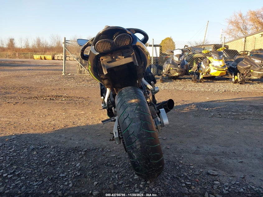 2000 Kawasaki Zx600 J1 VIN: JKAZX4J18YA009160 Lot: 43750795