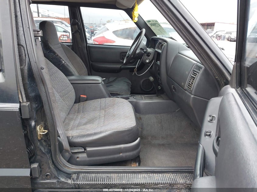 1J4FT68SXXL543773 1999 JEEP CHEROKEE photo no. 5