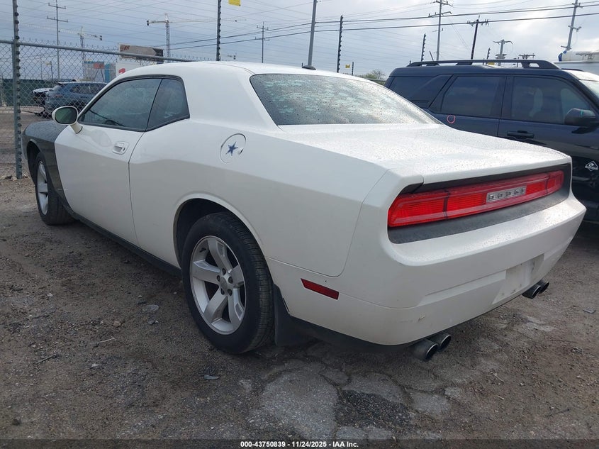 2B3LJ44V89H546997 2009 DODGE CHALLENGER photo no. 3