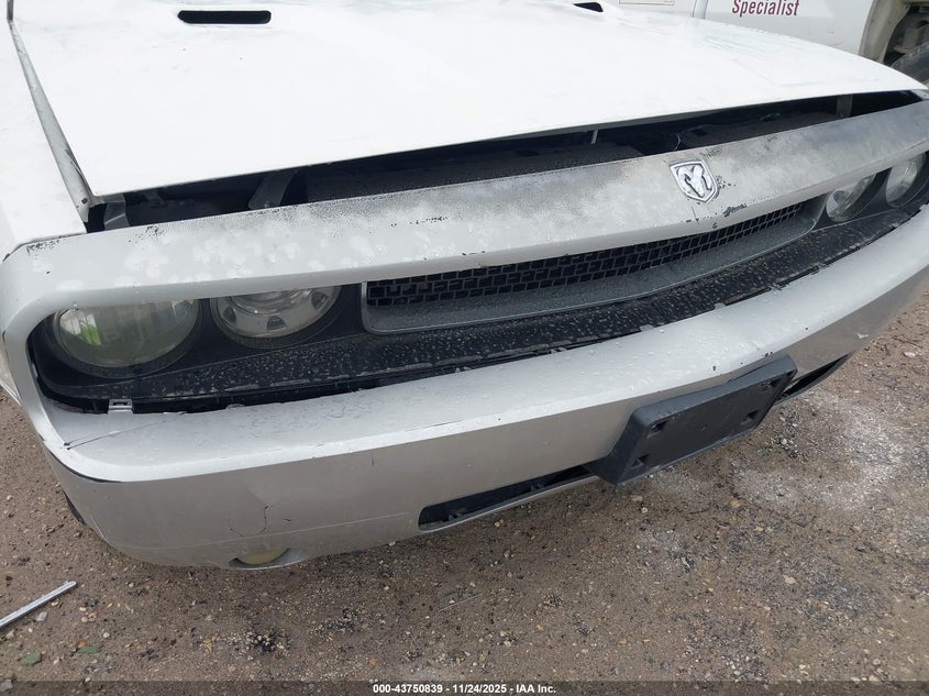 2009 Dodge Challenger Se VIN: 2B3LJ44V89H546997 Lot: 43750839