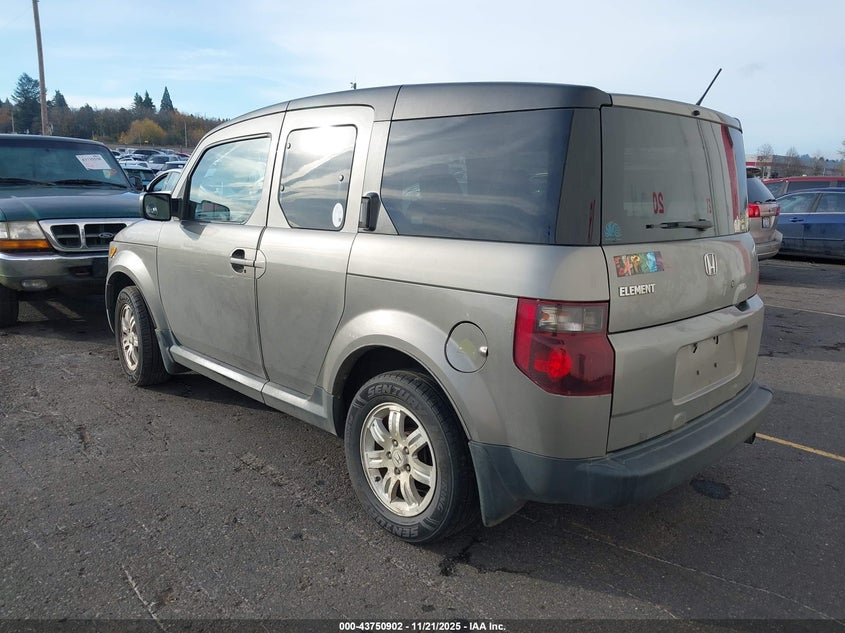 5J6YH18738L011114 2008 HONDA ELEMENT photo no. 3