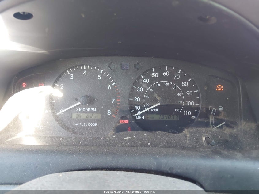 2T1BR12E92C588745 2002 TOYOTA COROLLA photo no. 7
