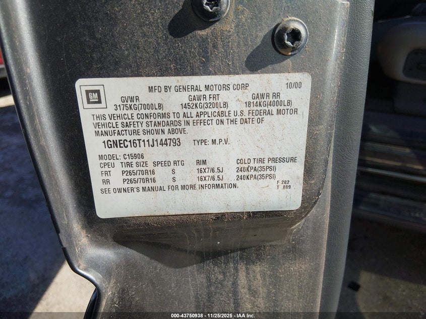 2001 Chevrolet Suburban 1500 Lt VIN: 1GNEC16T11J144793 Lot: 43750938