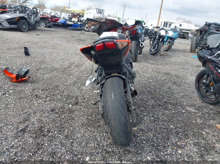 2008 Suzuki Gsx-R750 VIN: JS1GR7LA482105393 Lot: 43751022