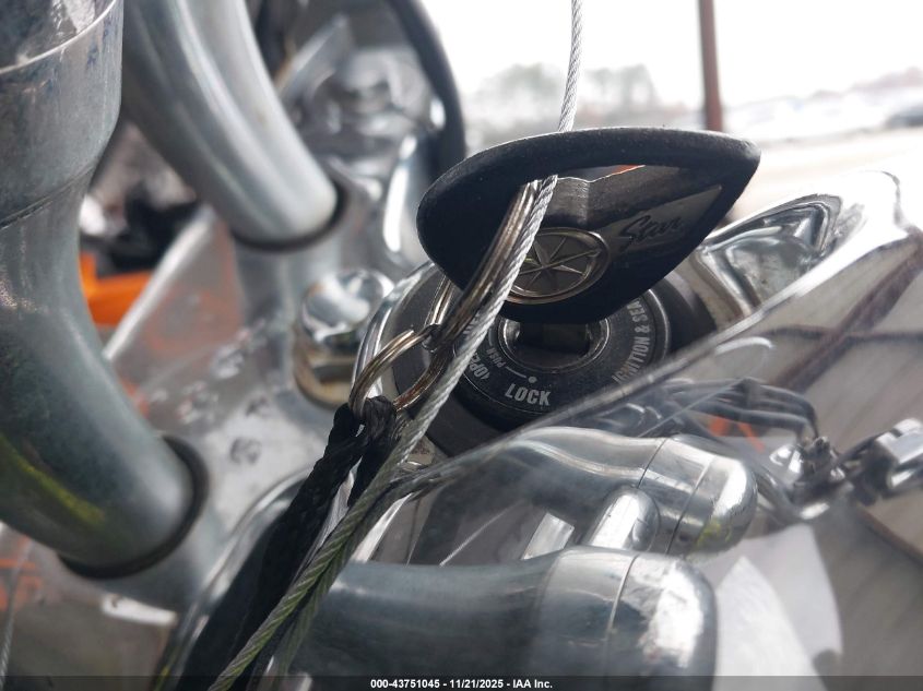 2005 Yamaha Xv1700 A VIN: JYAVP17E55A012070 Lot: 43751045