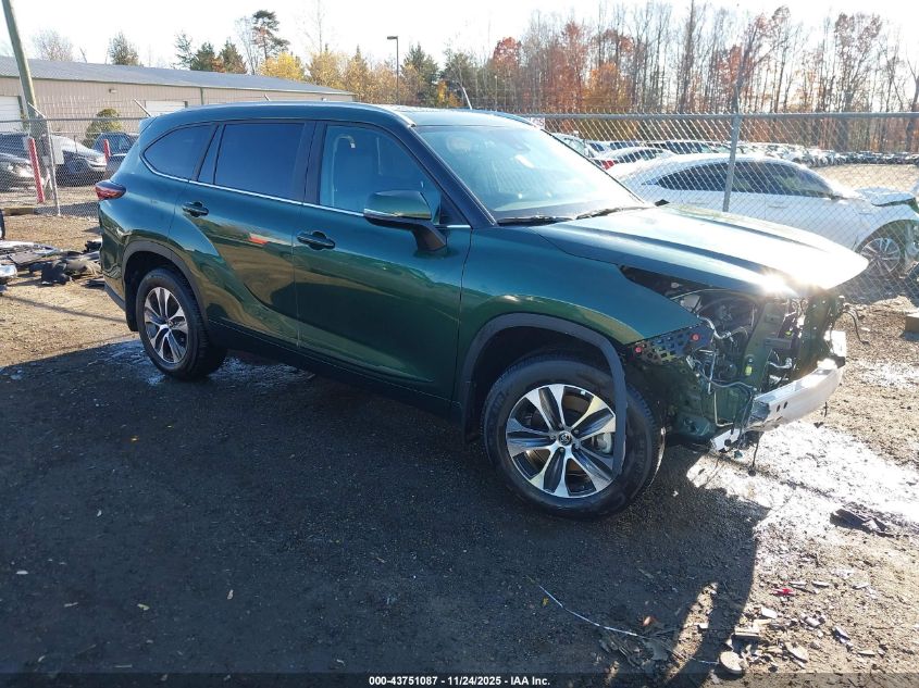 TOYOTA HIGHLANDER XLE