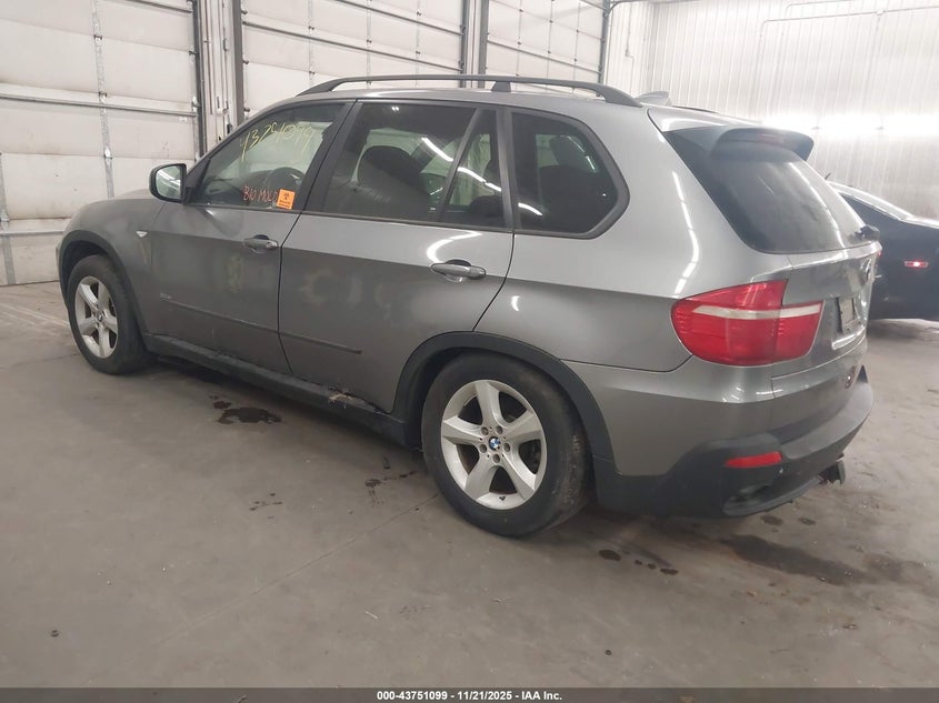 5UXFE43588L021343 2008 BMW X5 photo no. 3