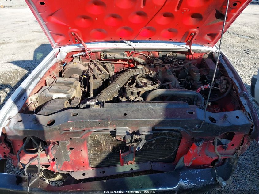 2000 Ford Ranger Xl/Xlt VIN: 1FTYR10C2YPB30566 Lot: 43751102