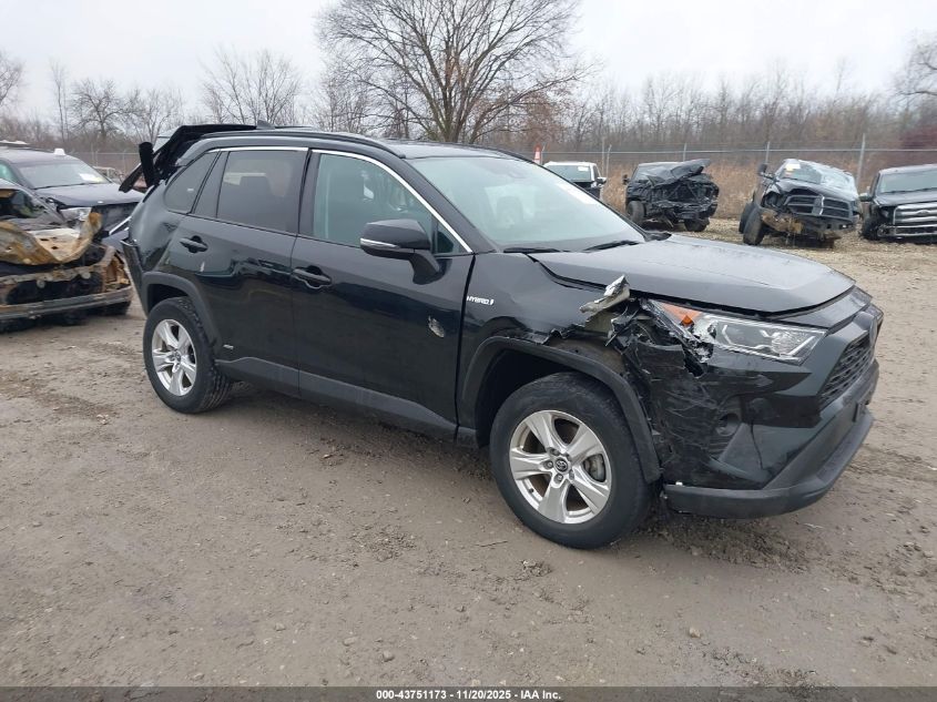 TOYOTA RAV4 HYBRID XLE