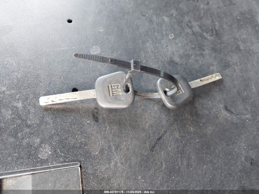 2017 Chevrolet Express 2500 Work Van VIN: 1GCWGAFF8H1246565 Lot: 43751175