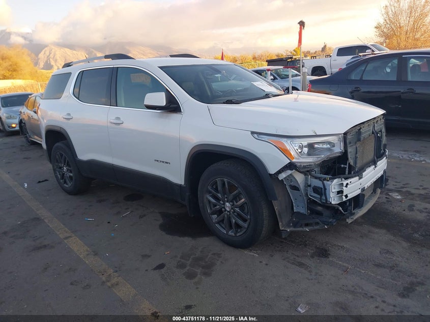 GMC ACADIA SLT-1