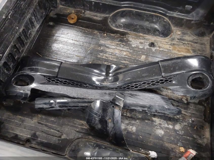 2005 Toyota Tundra Limited V8 VIN: 5TBDT48165S491166 Lot: 43751185