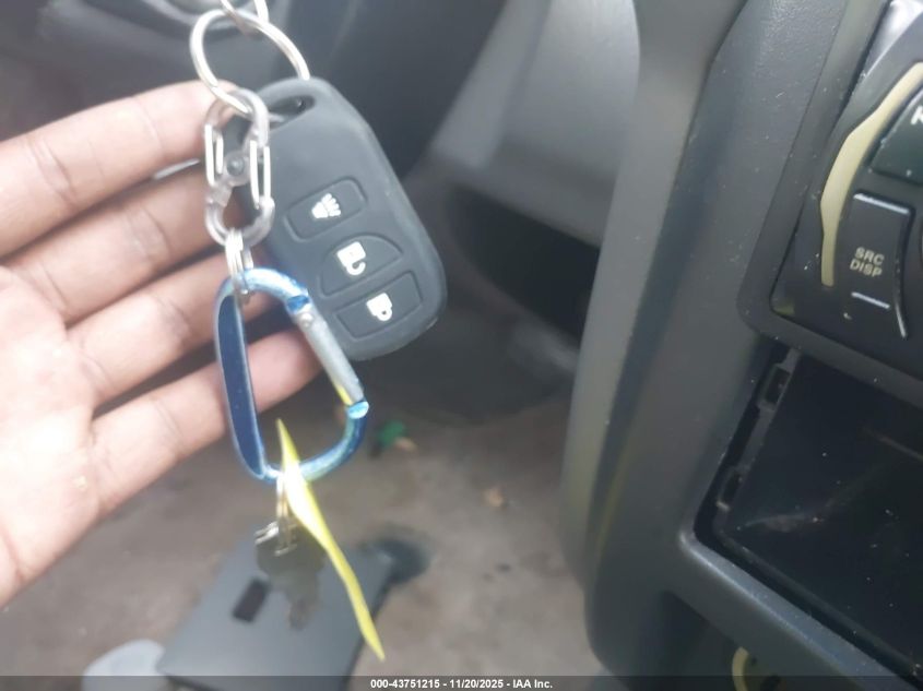 2000 Nissan Xterra Se/Xe VIN: 5N1ED28T1YC519665 Lot: 43751215