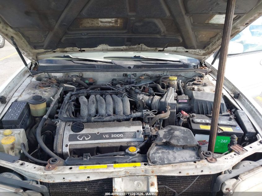 1999 Infiniti I30 Limited/Standard/Touring VIN: JNKCA21A7XT779806 Lot: 43751233