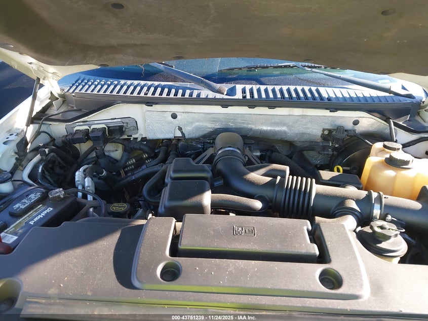 2008 Ford Expedition El Eddie Bauer/King Ranch VIN: 1FMFK17568LA16642 Lot: 43751239