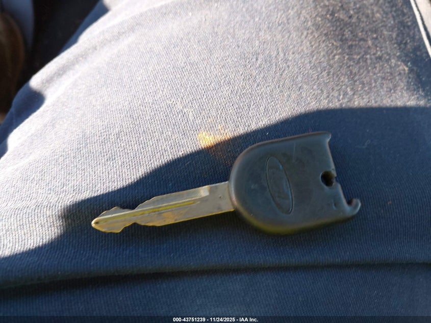 2008 Ford Expedition El Eddie Bauer/King Ranch VIN: 1FMFK17568LA16642 Lot: 43751239