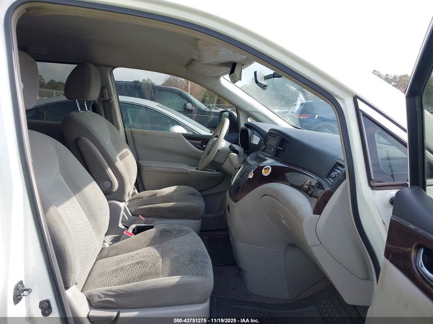 JN8AE2KP4G9150067 2016 NISSAN QUEST photo no. 5