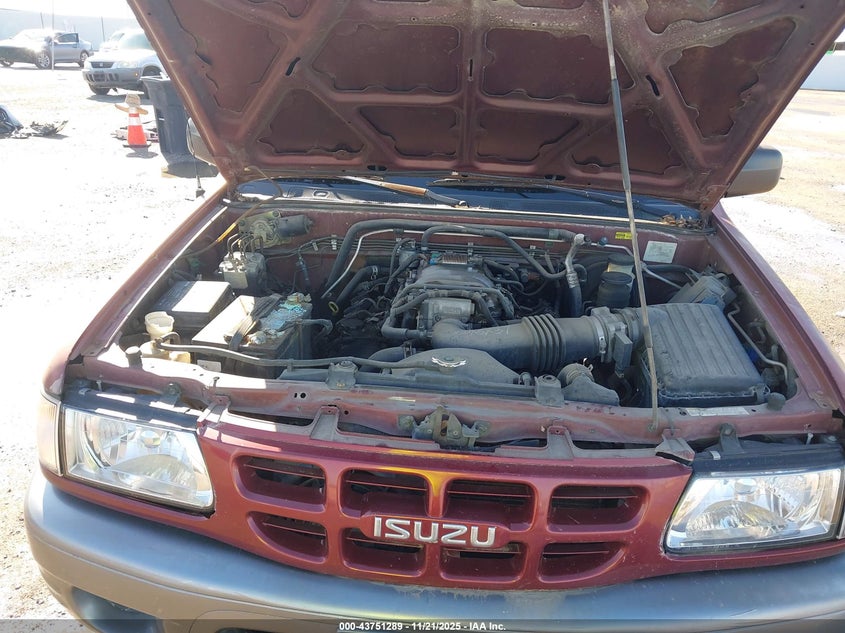 2002 Isuzu Rodeo Ls 3.2L V6/Lse 3.2L V6/S 3.2L V6 VIN: 4S2CK58W524328785 Lot: 43751289
