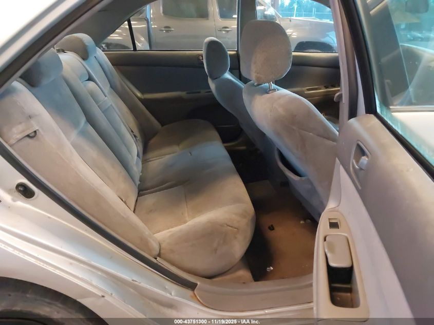 2004 Toyota Camry Le VIN: 4T1BE32K74U347698 Lot: 43751300