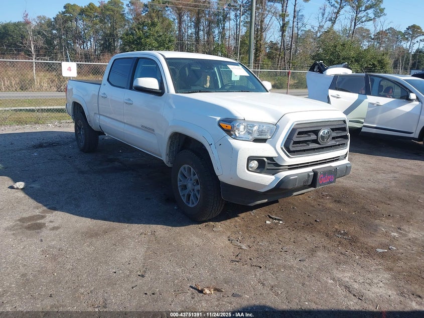 TOYOTA TACOMA SR5 V6