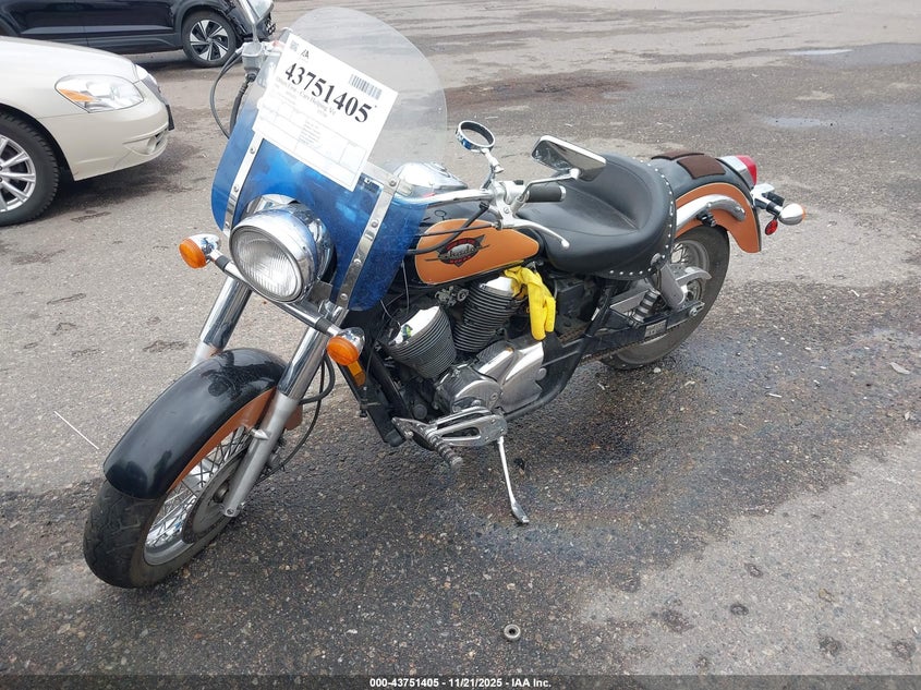 JH2RC4469WM001984 1998 HONDA VT photo no. 2