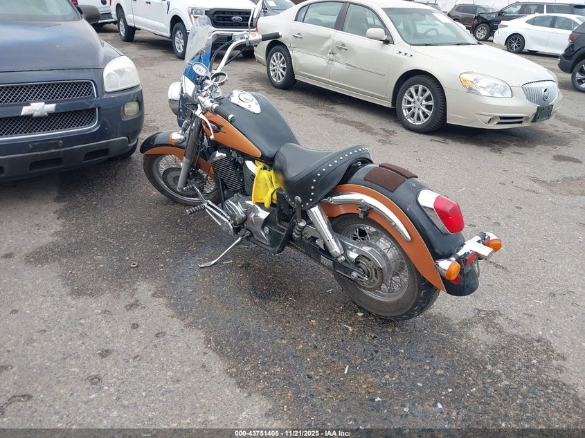 JH2RC4469WM001984 1998 HONDA VT photo no. 3