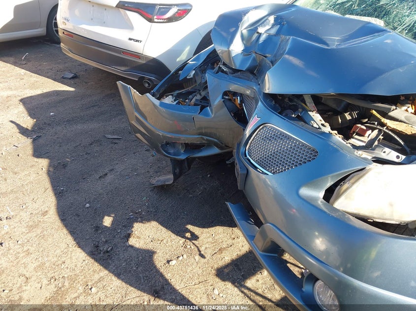 2008 Pontiac Vibe VIN: 5Y2SL65858Z404338 Lot: 43751436