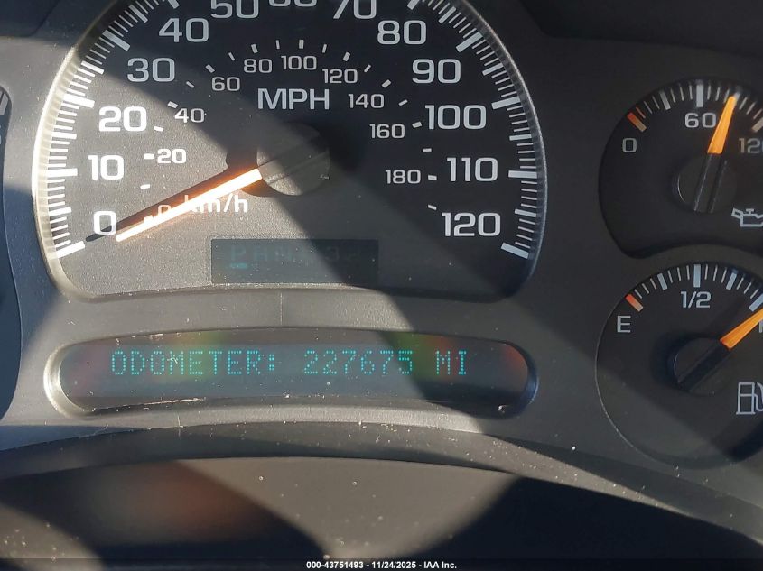 2005 Chevrolet Silverado 2500Hd Ls VIN: 1GCHK232X5F841866 Lot: 43751493