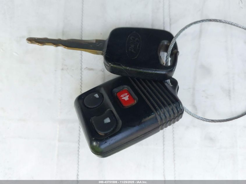 2002 Ford F-150 Lariat/Xl/Xlt VIN: 1FTRX18L62NB81022 Lot: 43751506