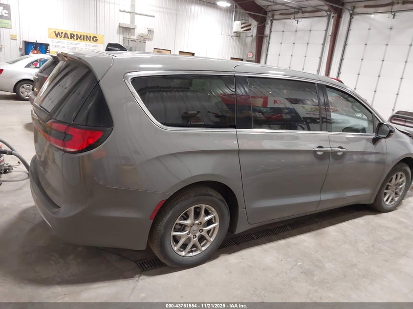 2C4RC1BG9SR554791 2025 CHRYSLER PACIFICA photo no. 4
