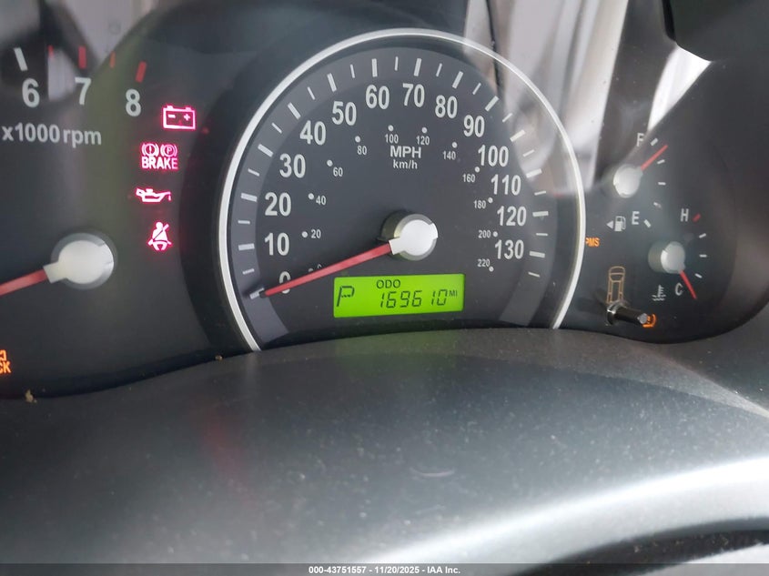 KNDMB233366063550 2006 KIA SEDONA photo no. 7