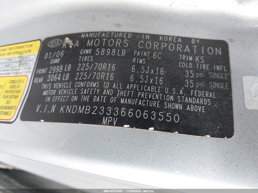 KNDMB233366063550 2006 KIA SEDONA photo no. 9