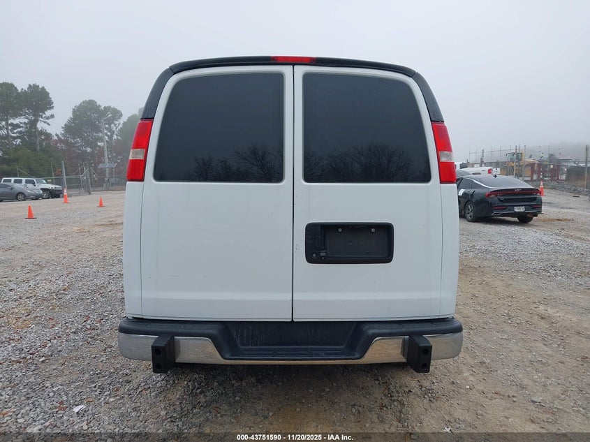 2018 Chevrolet Express 2500 Work Van VIN: 1GCWGAFG5J1904759 Lot: 43751590