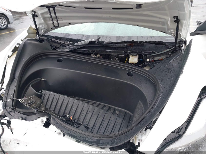 2023 Tesla Model 3 Long Range Dual Motor All-Wheel Drive VIN: 5YJ3E1EB1PF633780 Lot: 43751602