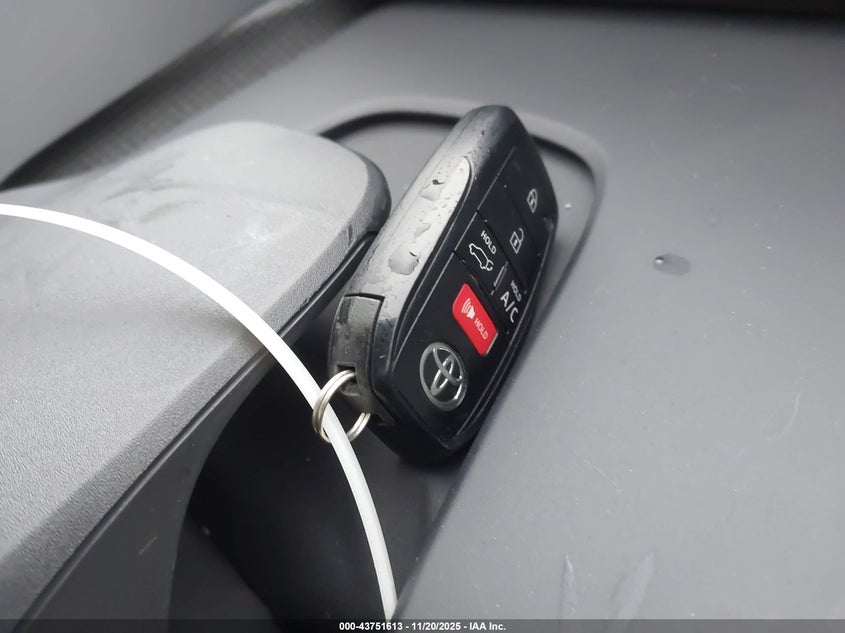 2025 Toyota Bz4X Limited VIN: JTMAAAAA5SA066295 Lot: 43751613