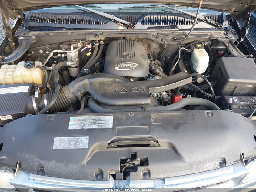 2004 Chevrolet Tahoe Ls VIN: 1GNEK13TX4R208133 Lot: 43751637