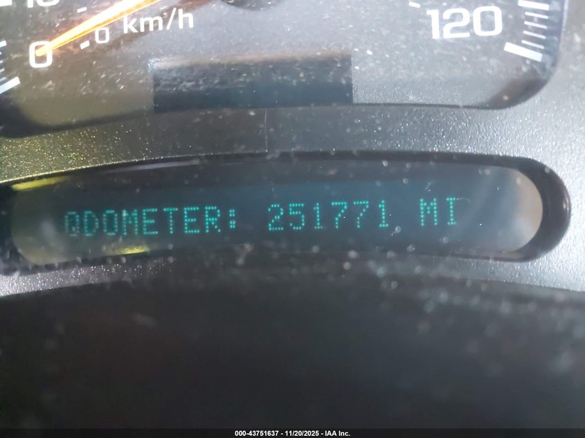 2004 Chevrolet Tahoe Ls VIN: 1GNEK13TX4R208133 Lot: 43751637