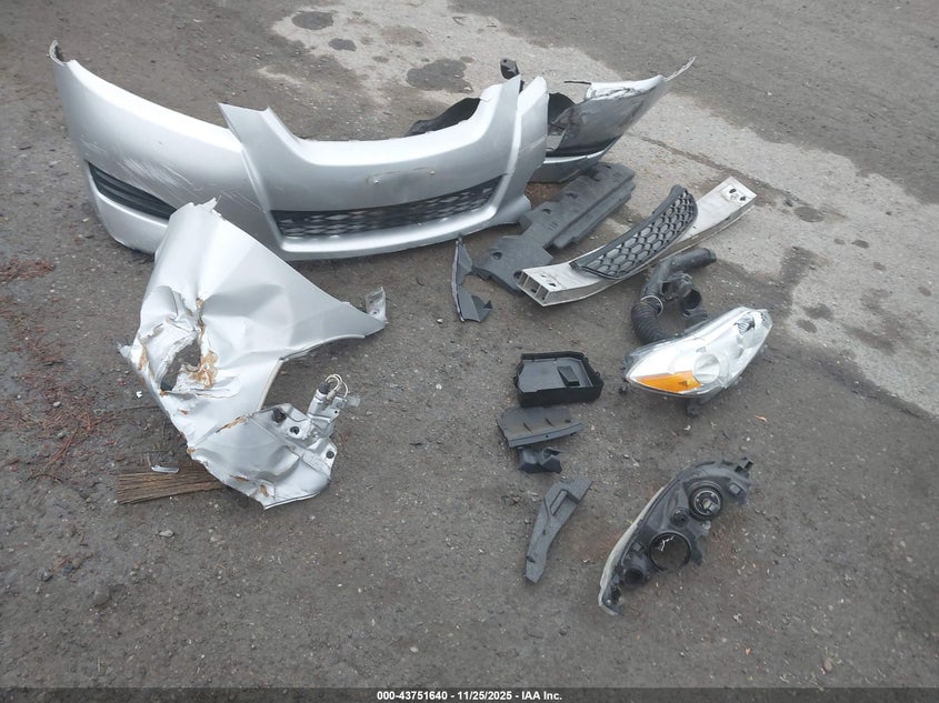 2009 Toyota Matrix VIN: 2T1KU40E09C106211 Lot: 43751640