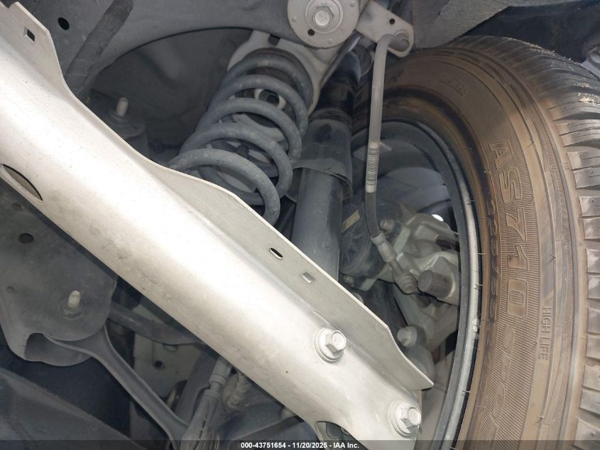 2020 Ford Escape Titanium Hybrid VIN: 1FMCU0DZ4LUC04268 Lot: 43751654