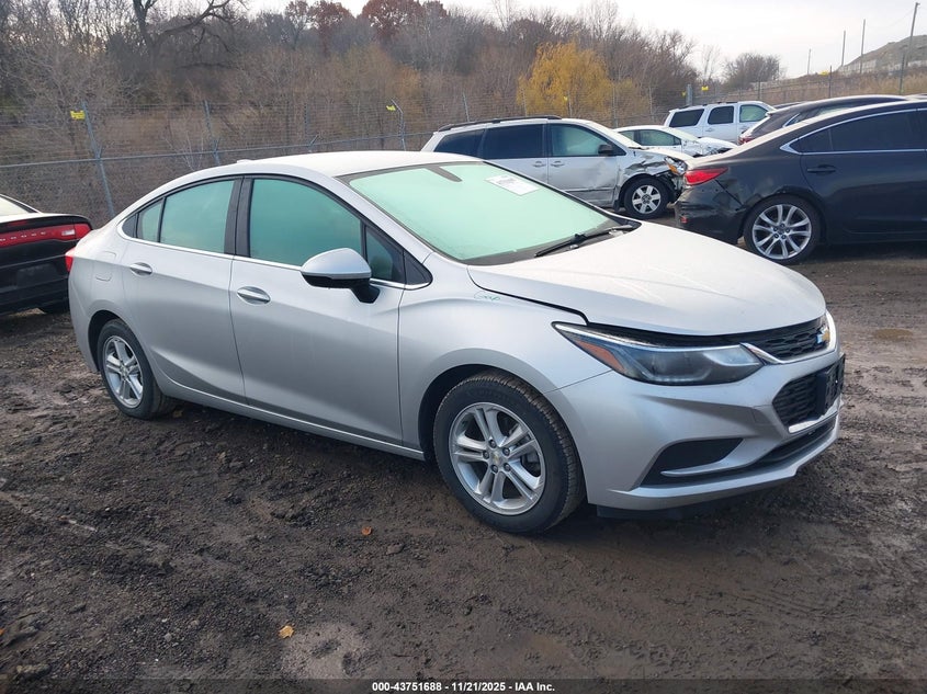 CHEVROLET CRUZE LT AUTO