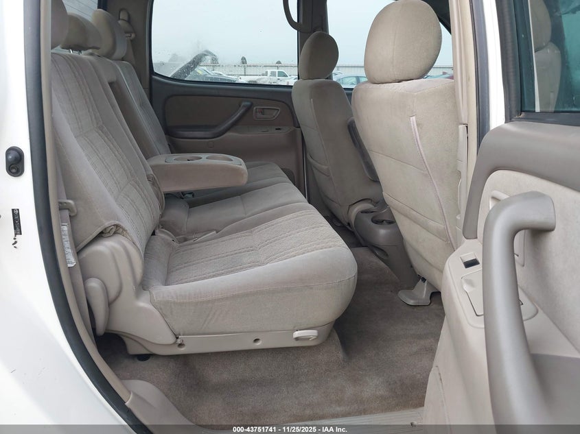 2005 Toyota Tundra Sr5 V8 VIN: 5TBET34155S488988 Lot: 43751741