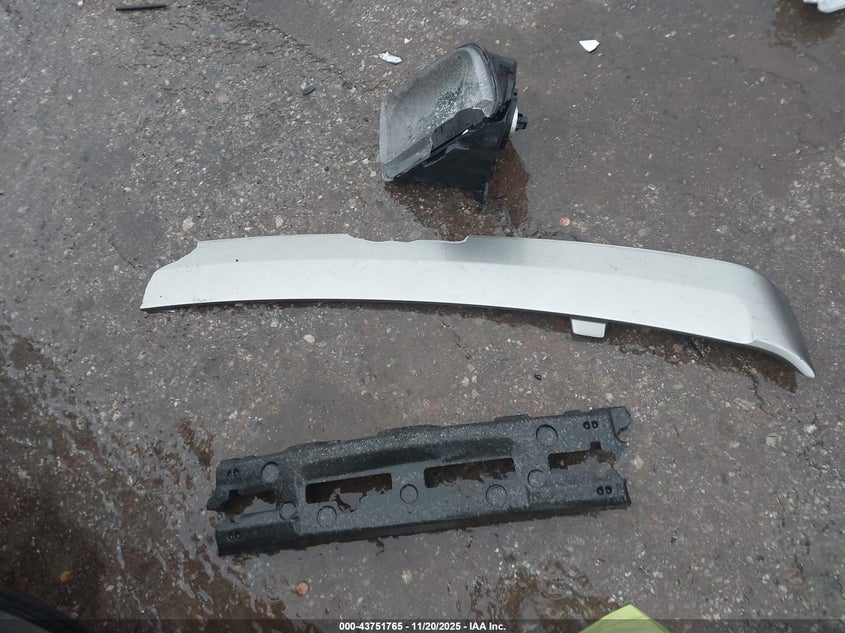 2008 Ford Mustang Gt Deluxe/Gt Premium VIN: 1ZVHT82H085135437 Lot: 43751765