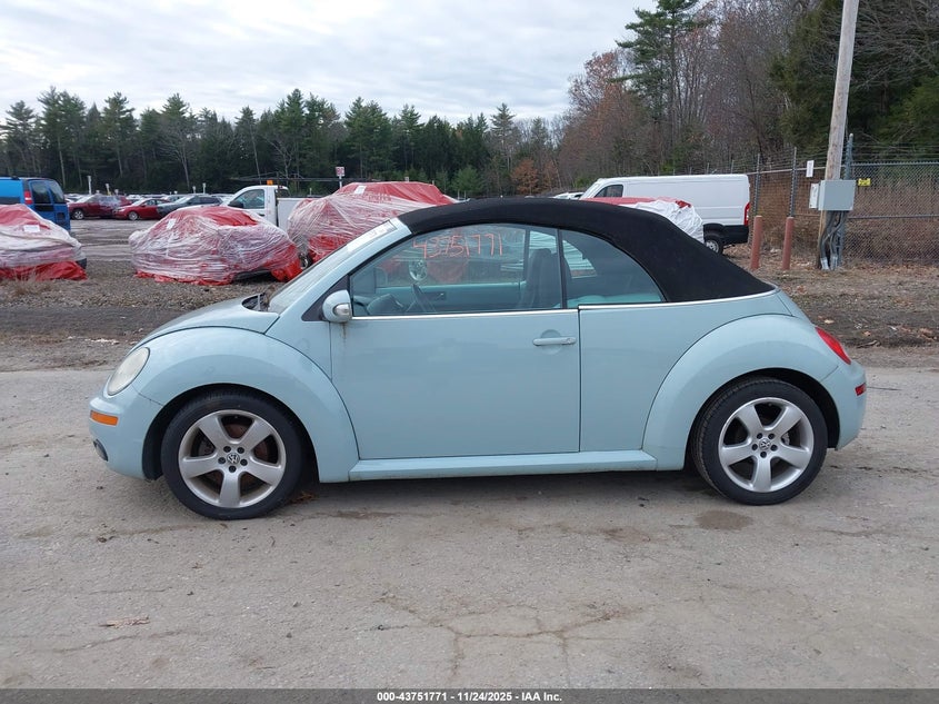 2006 Volkswagen New Beetle 2.5 VIN: 3VWSF31YX6M304274 Lot: 43751771