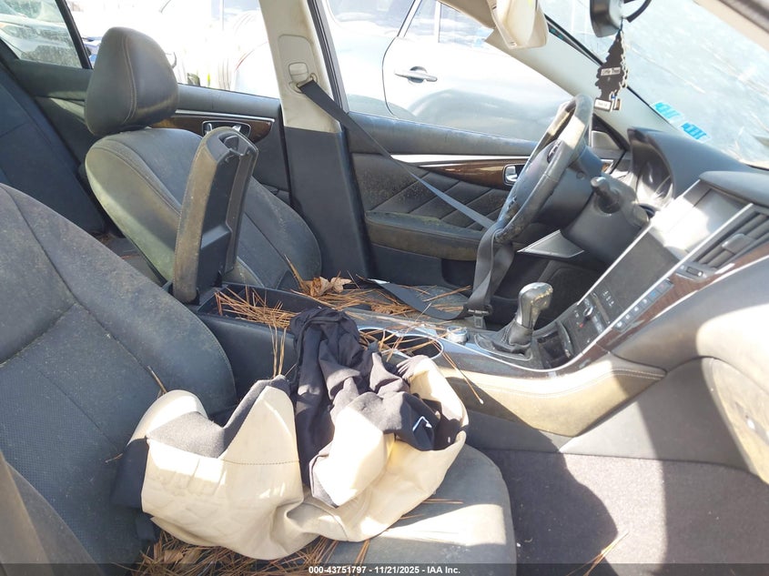 JN1EV7AP1HM744161 2017 INFINITI Q50 photo no. 5