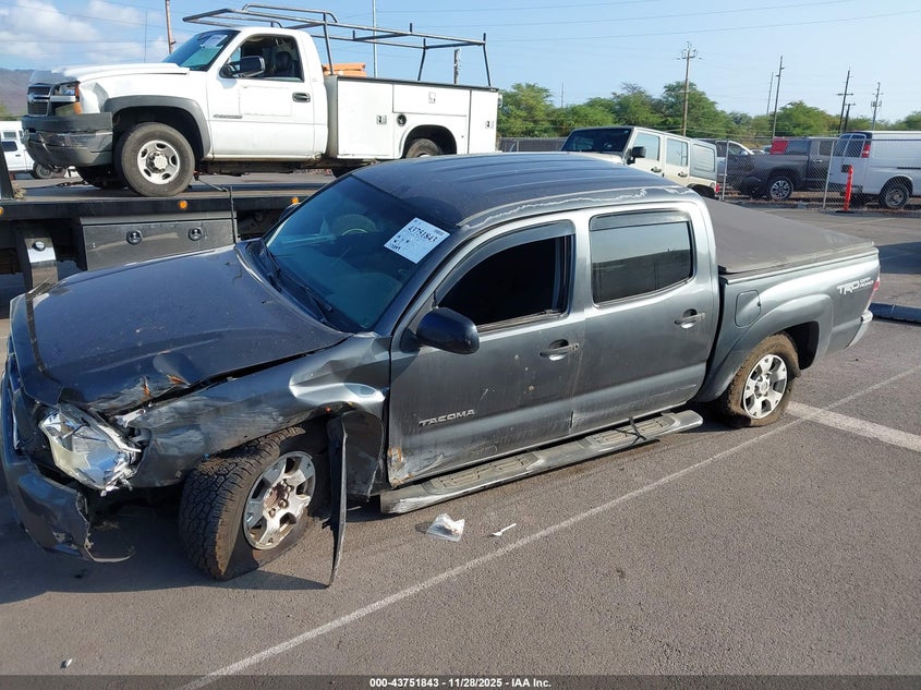 2013 Toyota Tacoma Prerunner V6 VIN: 3TMJU4GN1DM156052 Lot: 43751843