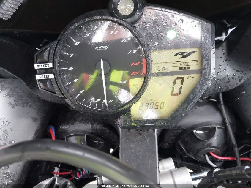 2010 Yamaha Yzfr1 VIN: JYARN23E0AA006853 Lot: 43751847