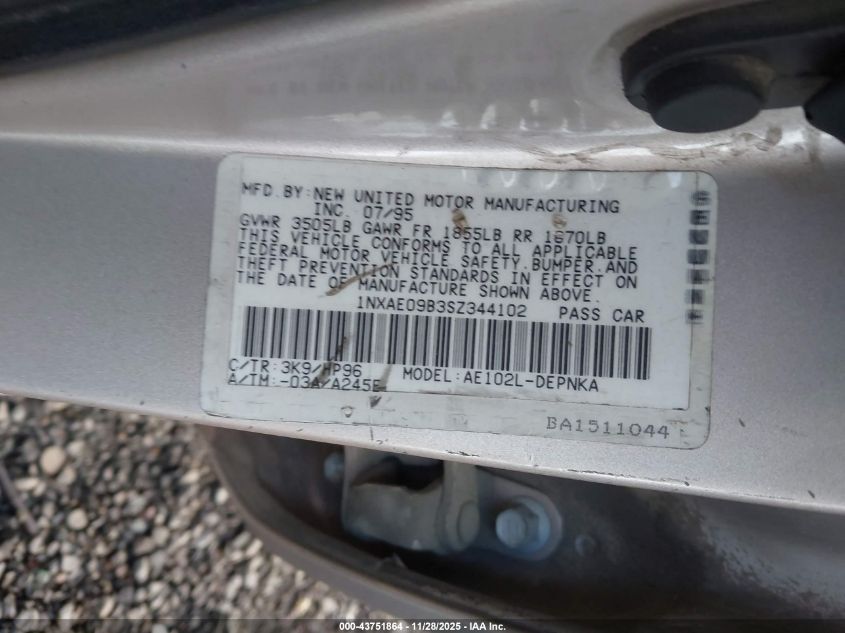 1995 Toyota Corolla Le/Dx VIN: 1NXAE09B3SZ244102 Lot: 43751864