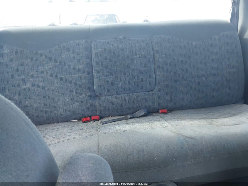 1999 Ford F-350 Lariat/Xl/Xlt VIN: 1FTSW30S8XEA90702 Lot: 43751891