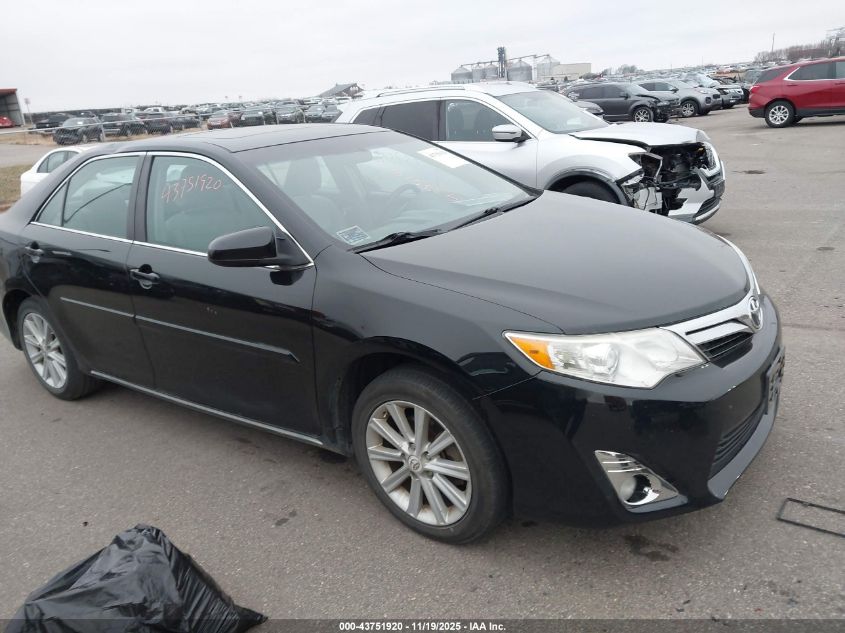 TOYOTA CAMRY XLE