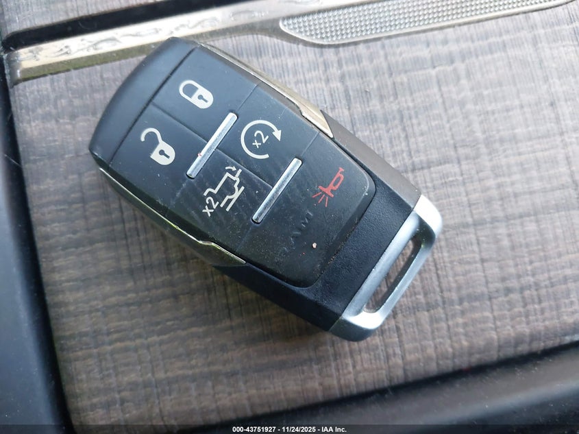 2022 Ram 3500 Limited Longhorn 4X4 8' Box VIN: 3C63RRKL9NG304940 Lot: 43751927